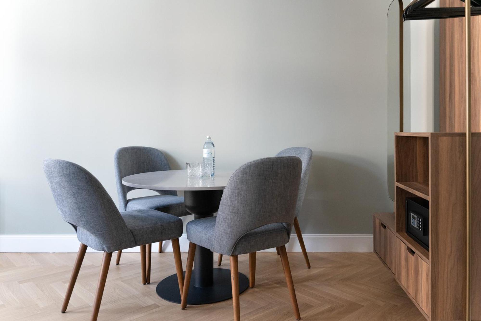 Numa Vienna Terra Aparthotel Bagian luar foto